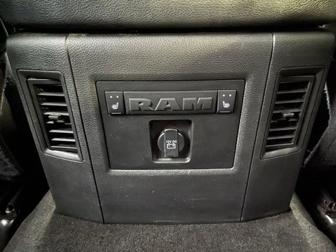 Used 2017 RAM 1500 Limited image 27