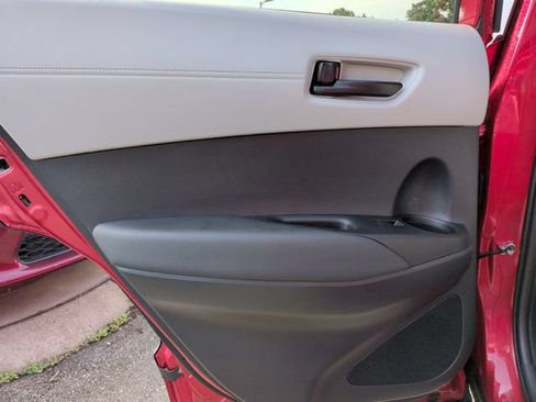 Certified 2026 Toyota Corolla Cross LE FWD image 22