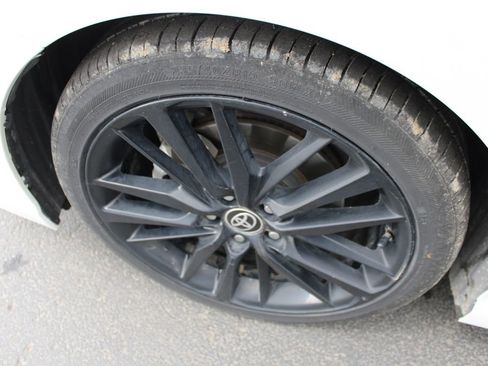 Used 2021 Toyota Camry XSE FWD image 63
