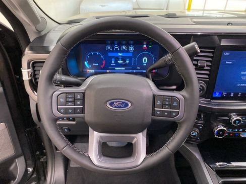 New 2026 Ford F350 Lariat w/ Tremor Off-Road Package AWD/4WD image 19