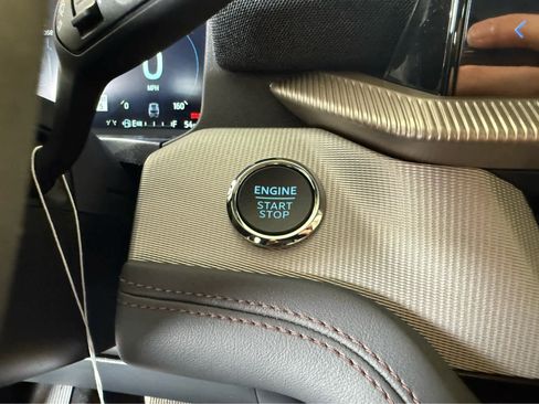 New 2026 Ford Explorer Active image 13