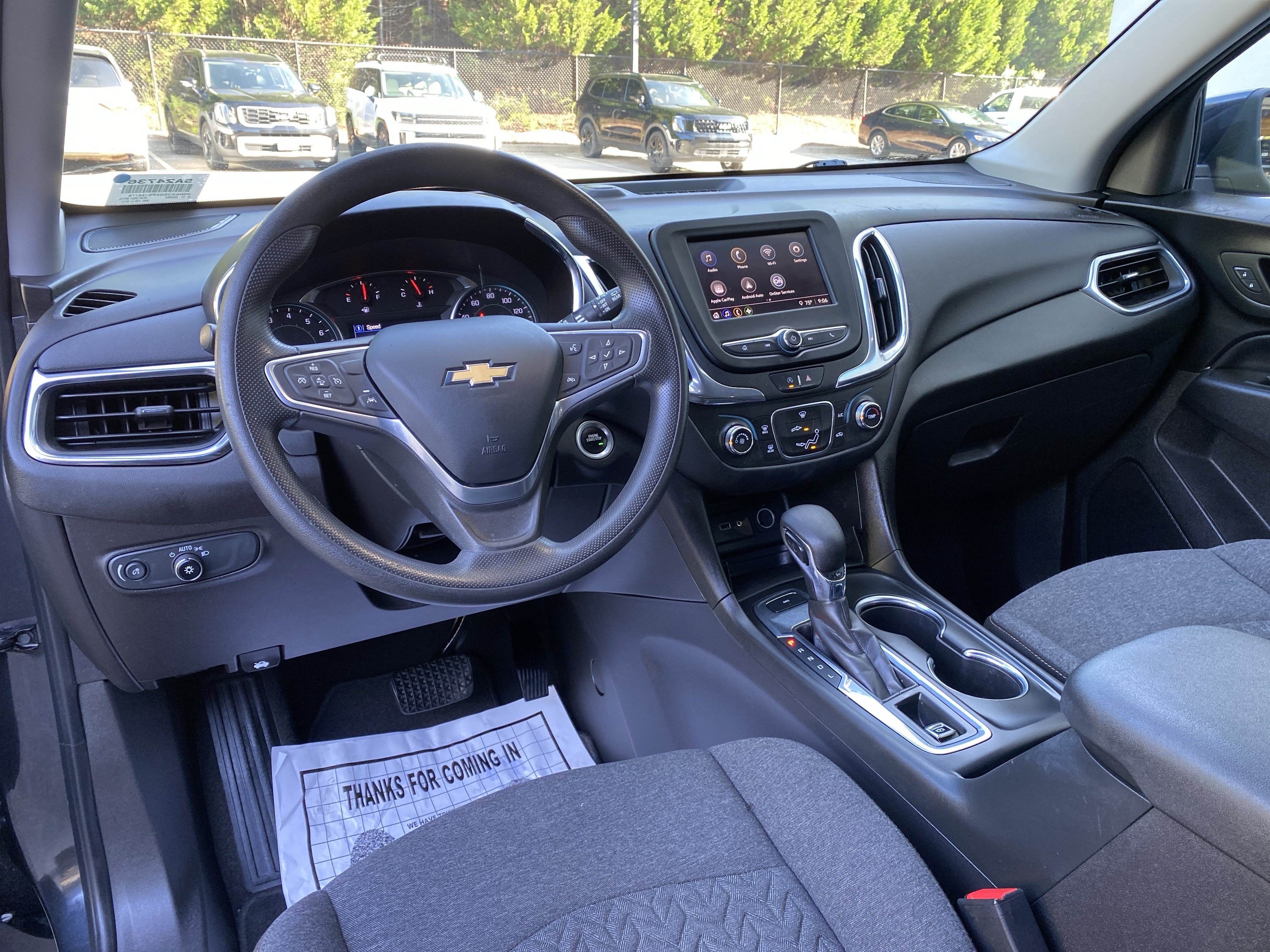 Used 2023 Chevrolet Equinox LT AWD/4WD image 32