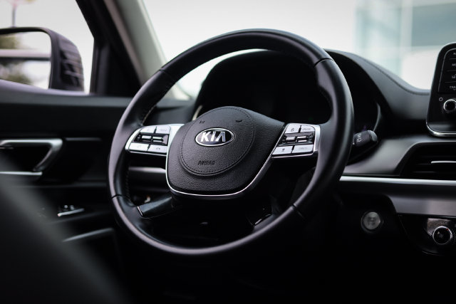Used 2021 Kia Telluride LX AWD/4WD image 26