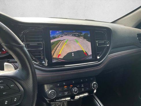 Used 2024 Dodge Durango GT RWD image 22