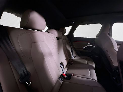 New 2025 Audi Q5 Premium Plus image 29