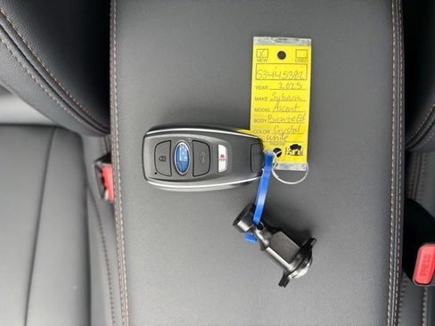 New 2025 Subaru Ascent Bronze Edition image 17