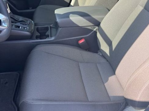 Used 2026 Honda CR-V EX image 12