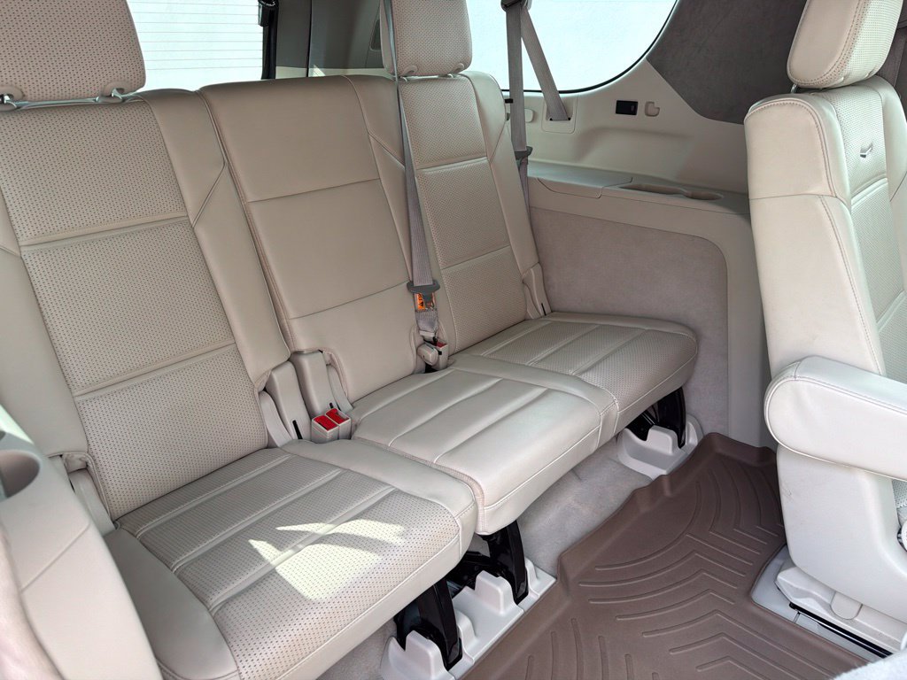 Used 2022 Cadillac Escalade ESV Sport Platinum AWD/4WD image 29