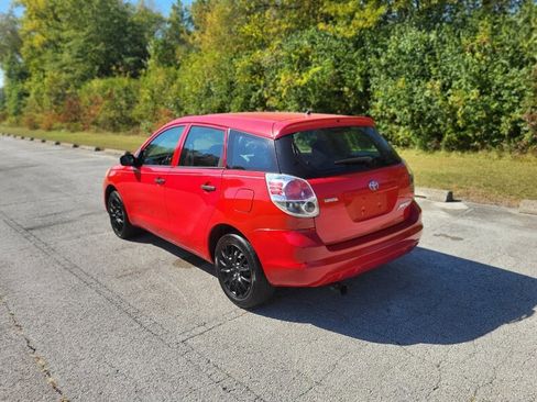 Used 2006 Toyota Matrix XR image 9