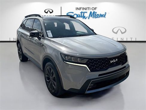 Used 2023 Kia Sorento SX Prestige image 1