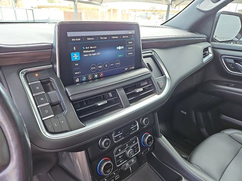 Used 2021 Chevrolet Tahoe LT image 15