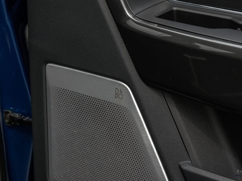 Used 2022 Ford F150 Lariat w/ Equipment Group 502A High image 99