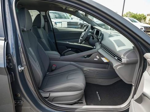 New 2026 Hyundai Elantra Sport FWD image 19