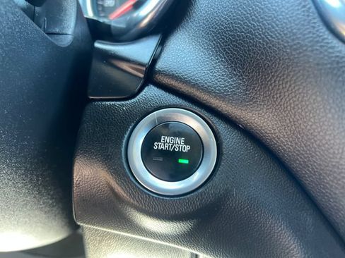 Certified 2020 Chevrolet Equinox LT FWD image 23