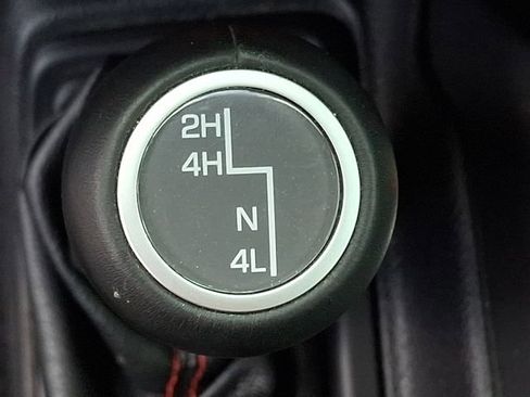 Used 2020 Jeep Gladiator Rubicon image 24