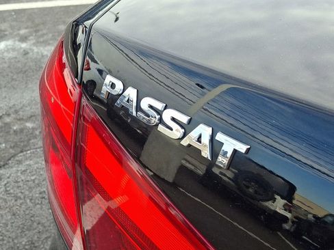 Used 2014 Volkswagen Passat 1.8T SE image 30