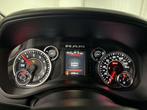 Used 2020 RAM 1500 Big Horn AWD/4WD image 12