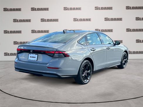 New 2025 Honda Accord SE image 5