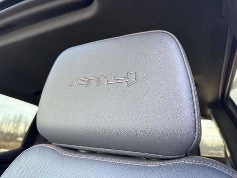 Used 2025 GMC Sierra 1500 AT4 w/ AT4 Premium Package image 17