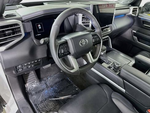Used 2024 Toyota Tundra Platinum AWD/4WD image 19