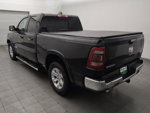 Used 2019 RAM 1500 Laramie AWD/4WD image 5