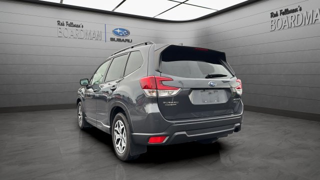 Used 2022 Subaru Forester Premium AWD/4WD image 7