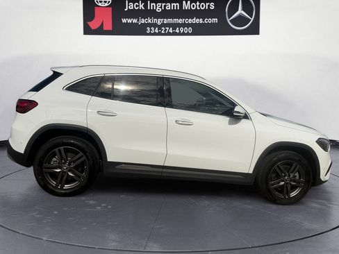 Certified 2025 Mercedes-Benz GLA 250 image 6
