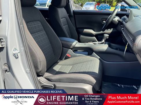 Used 2026 Honda HR-V Sport image 21