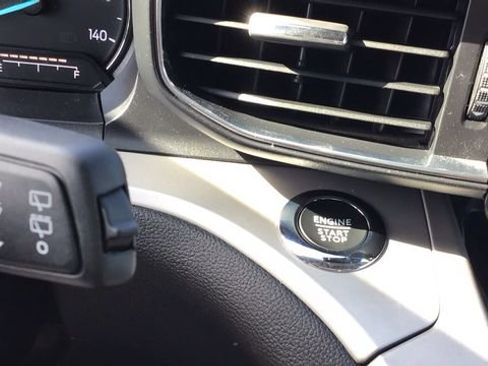 Used 2024 Ford Explorer XLT w/ Equipment Group 202A image 23