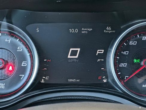 Used 2023 Dodge Charger R/T w/ Performance Handling Group RWD image 25