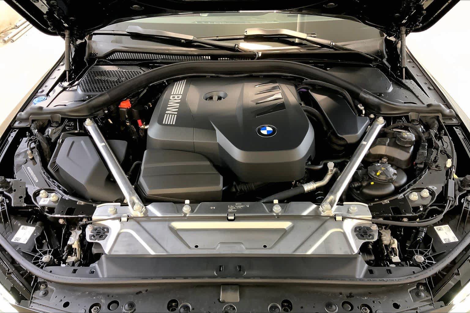 New 2026 BMW 430i xDrive w/ M Sport Package AWD/4WD image 16