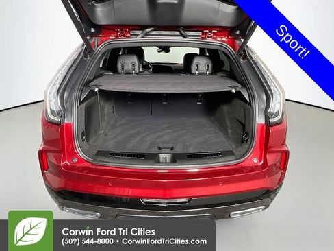 Used 2025 Cadillac XT4 Sport w/ LPO, Red Accent Package AWD/4WD image 14