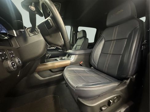 Certified 2024 Chevrolet Silverado 2500 High Country w/ Technology Package image 26