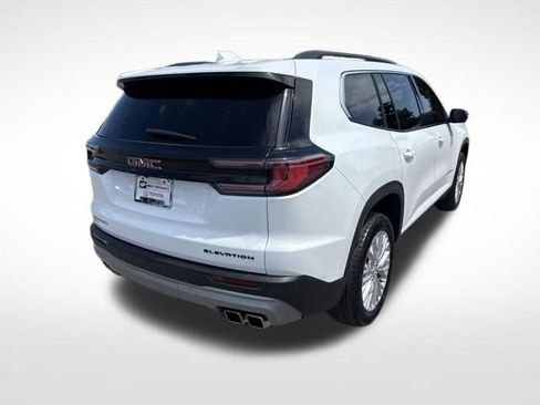 Used 2024 GMC Acadia Elevation FWD image 5