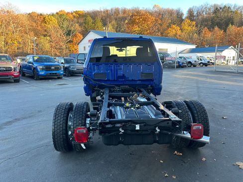 New 2026 Ford F550 4x4 Regular Cab Super Duty w/ XLT Value Package image 11
