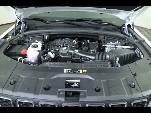 New 2026 Jeep Grand Cherokee L Laredo image 15