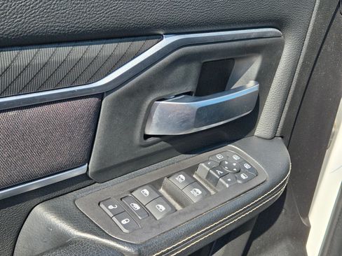 Used 2025 RAM 2500 Big Horn AWD/4WD image 14