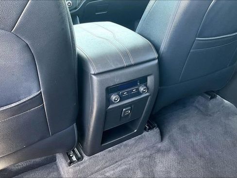 Used 2020 Chevrolet Traverse LT AWD/4WD image 33
