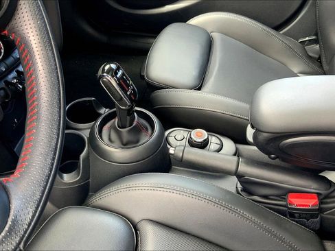 Used 2020 MINI Cooper S image 15