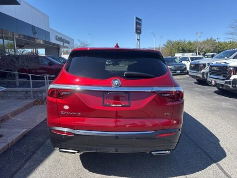 Used 2023 Buick Enclave Essence w/ Experience Buick Package image 5