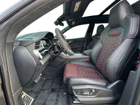 Used 2026 Audi RS Q8 performance image 9
