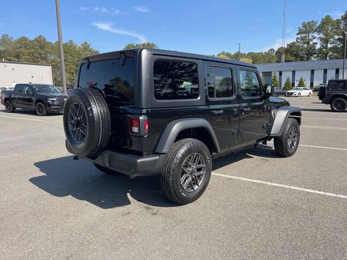 Certified 2025 Jeep Wrangler Unlimited Sport AWD/4WD image 6