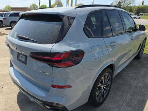 Used 2024 BMW X5 xDrive40i w/ M Sport Package image 5