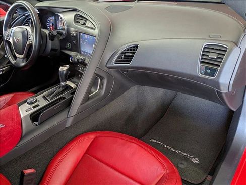 Used 2014 Chevrolet Corvette Stingray Coupe RWD image 19