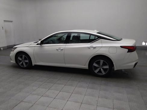 Used 2019 Nissan Altima 2.5 SL image 3