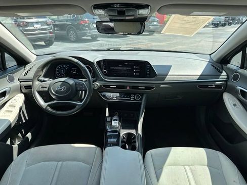 Used 2023 Hyundai Sonata SEL w/ Convenience Package FWD image 10