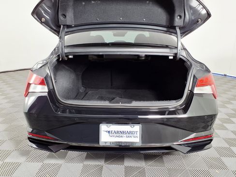Certified 2023 Hyundai Elantra Limited w/ Cargo Package FWD image 8