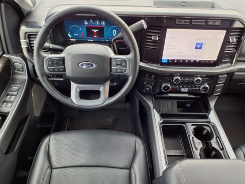 Used 2024 Ford F250 Lariat w/ Sport Appearance Package image 6