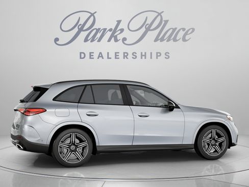 Certified 2026 Mercedes-Benz GLC 300 image 24