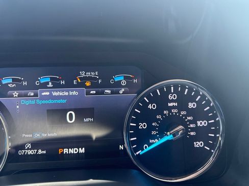 Used 2019 Ford Expedition Limited w/ Equipment Group 303A RWD image 12